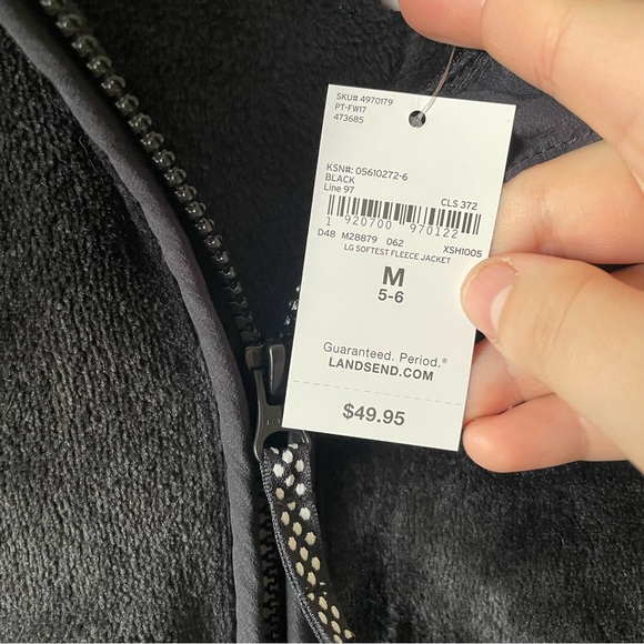 Nwt lands end kids M jacket - Picture 3 of 4